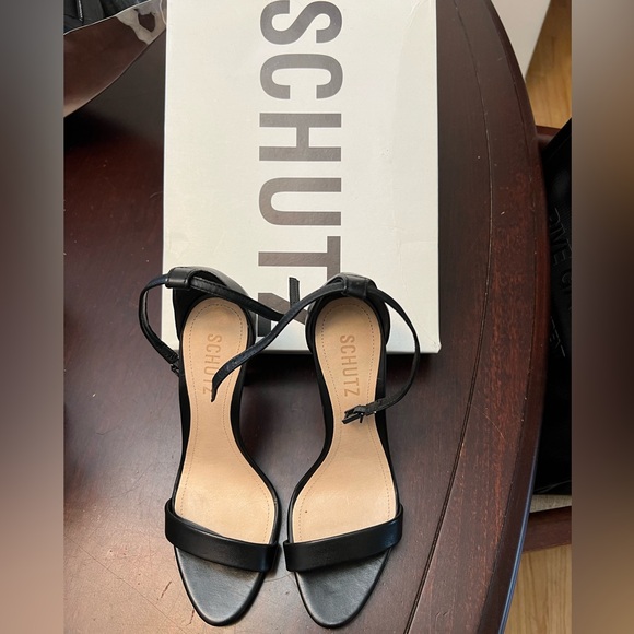 SCHUTZ
Women's Cadey Lee Ankle Strap - Picture 5 of 5